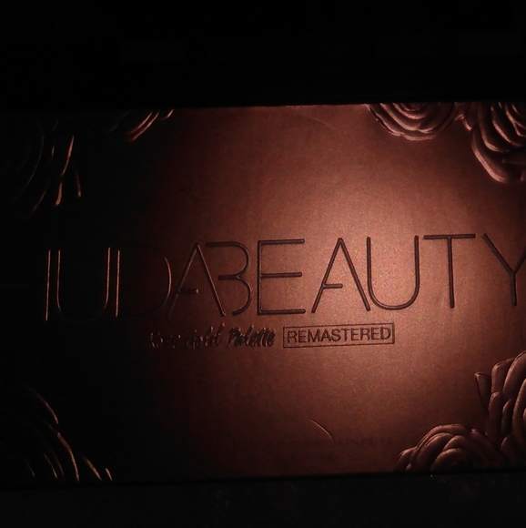 Eyeshadow palette from sophora - Picture 3 of 4